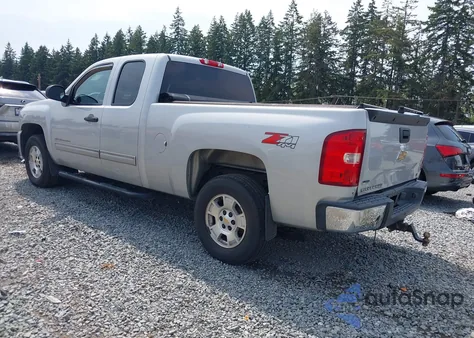 2010 Chevrolet Silverado 1500 Lt z USA, uszkodzony, nr VIN 1GCSKSE33AZ237726